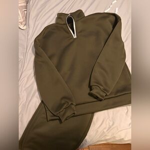 Women’s Olive Green Lounge Set, oversized fit M